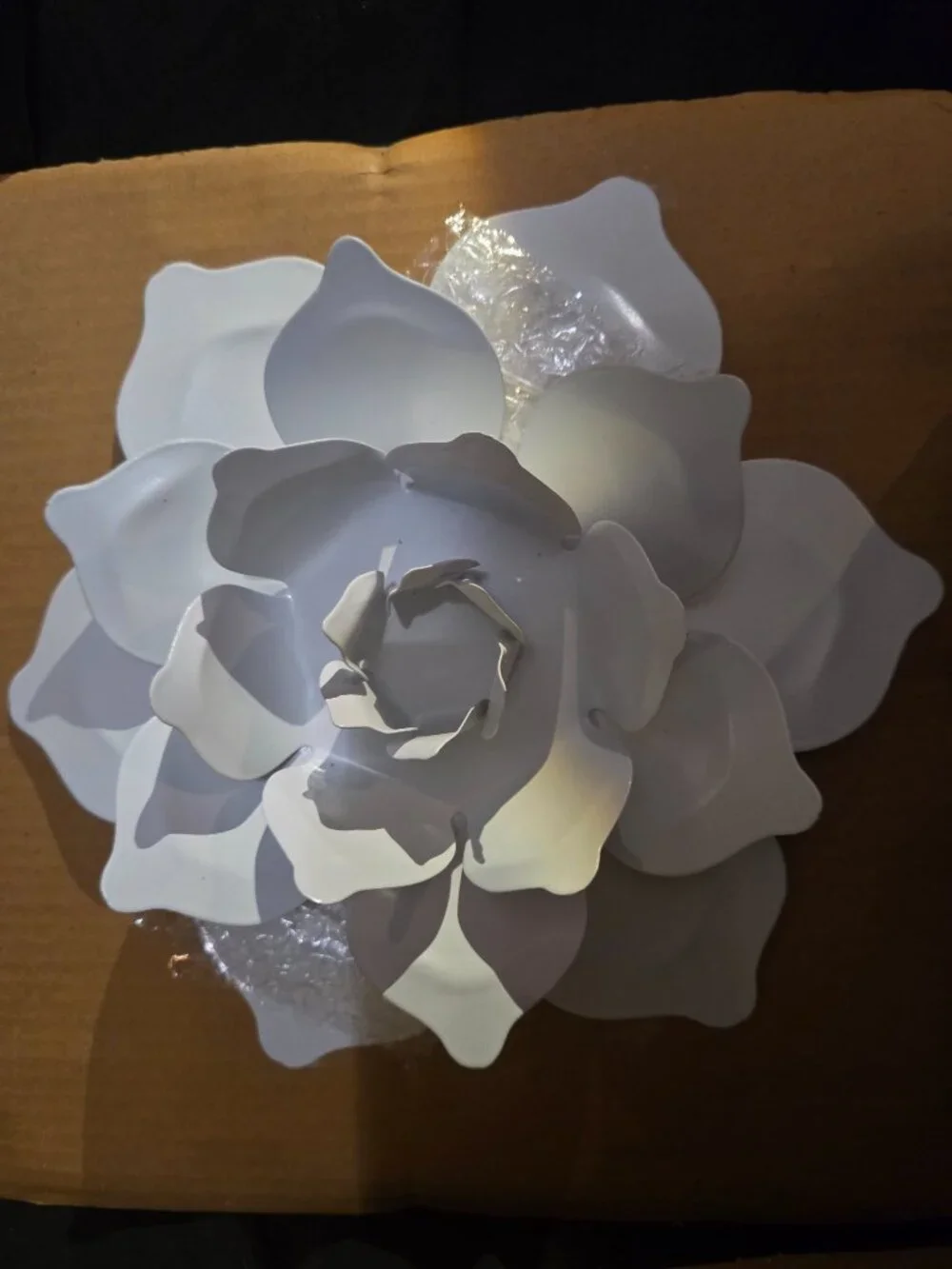 Pottery Barn Kids Metal Flower Wall Decor Set of 4 White Yellow New